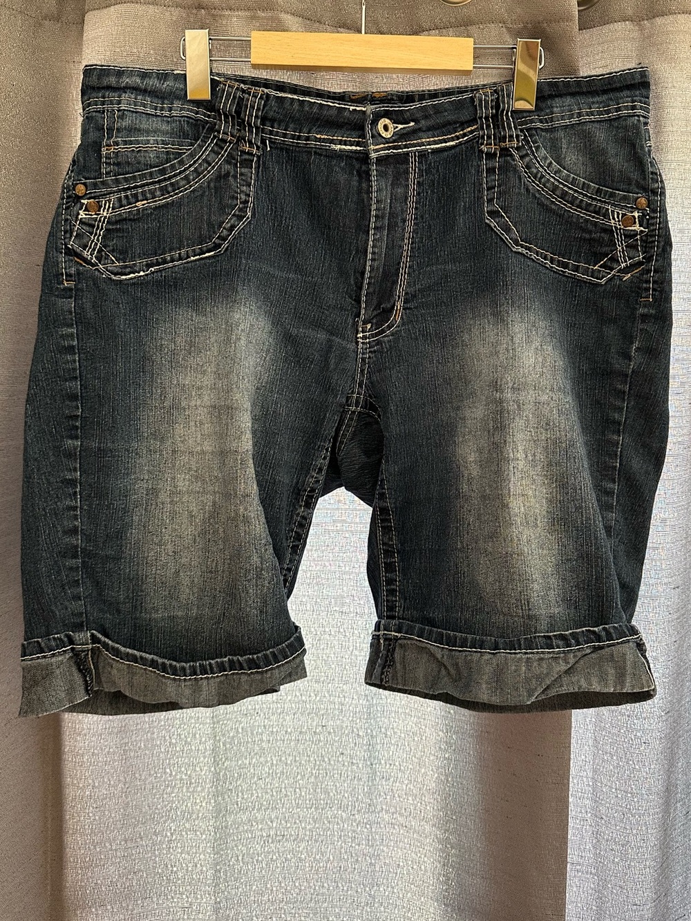 Ladies Angels Dark Wash Denim Shorts , size 20W
